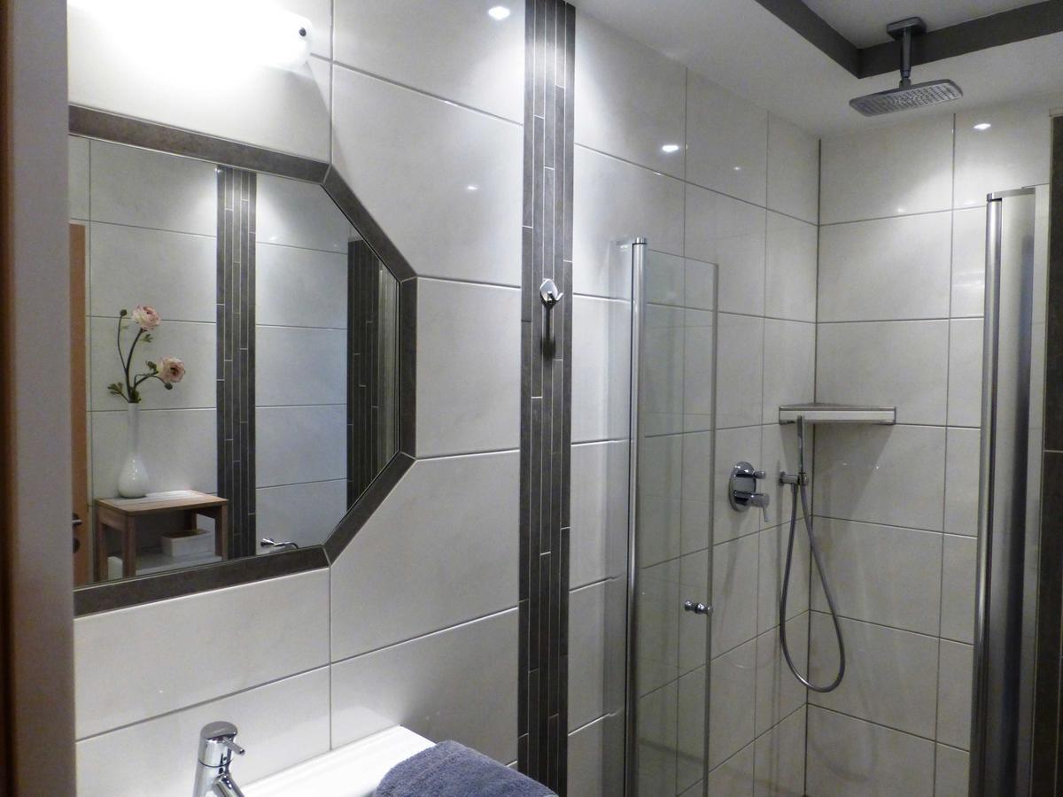 Gaestehaus Natterer - Fewo 1 Momlingen Экстерьер фото